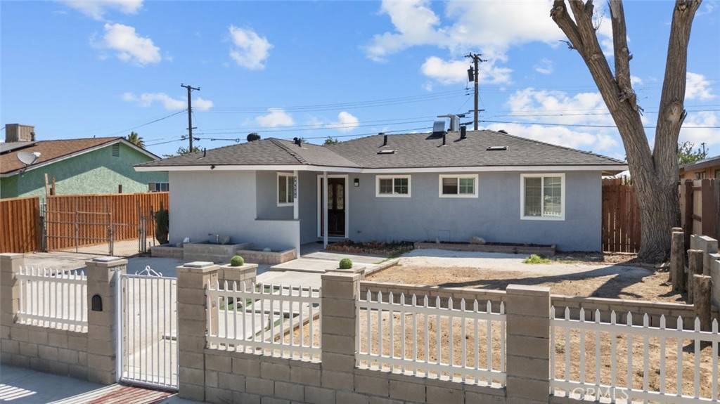 Palmdale, CA 93550,38500 36th ST E
