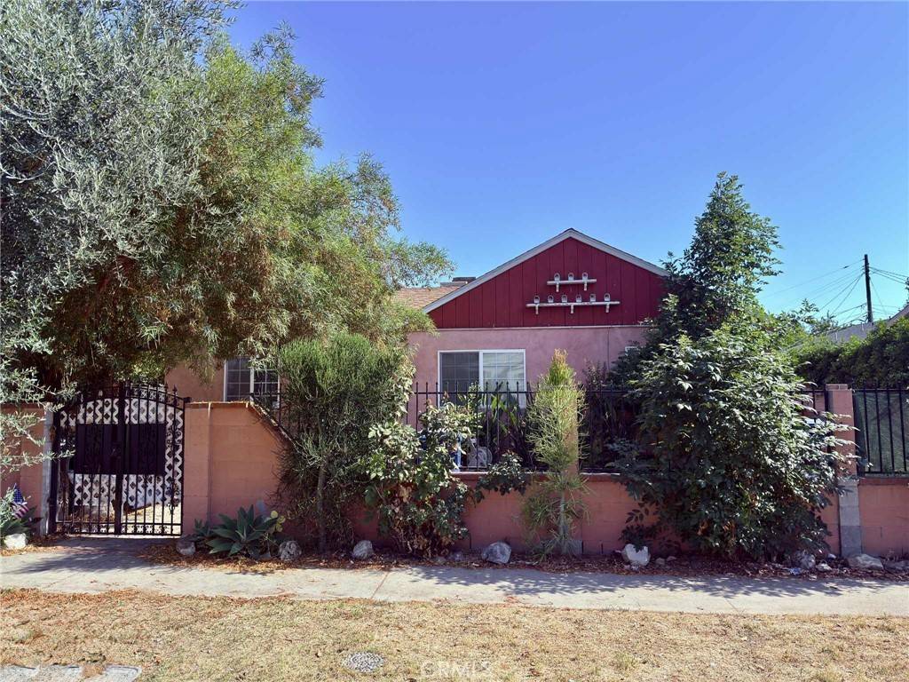 Northridge, CA 91324,18536 Sunburst ST