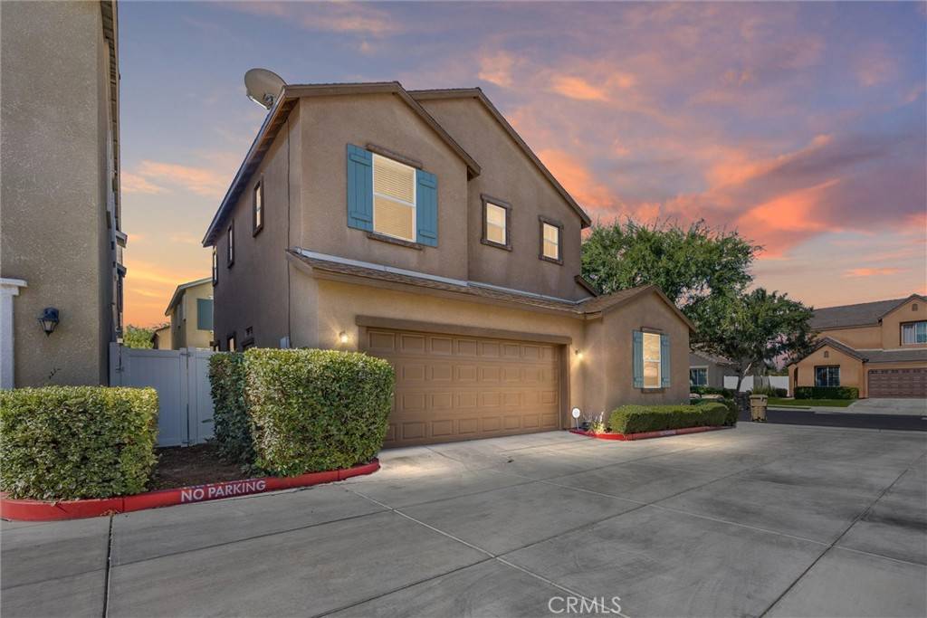 Bakersfield, CA 93311,1908 Delacorte DR