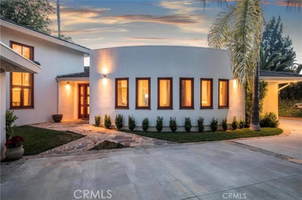 Encino, CA 91316,17716 Alonzo PL