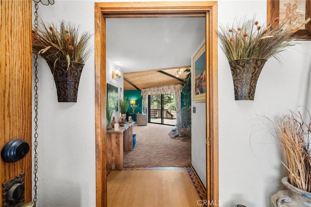 Tehachapi, CA 93561,26931 Columbia WAY
