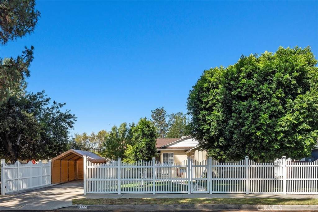 Winnetka, CA 91306,7035 Comanche AVE