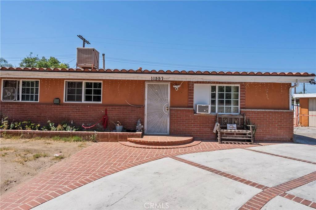 Pacoima, CA 91331,11887 Sproule AVE