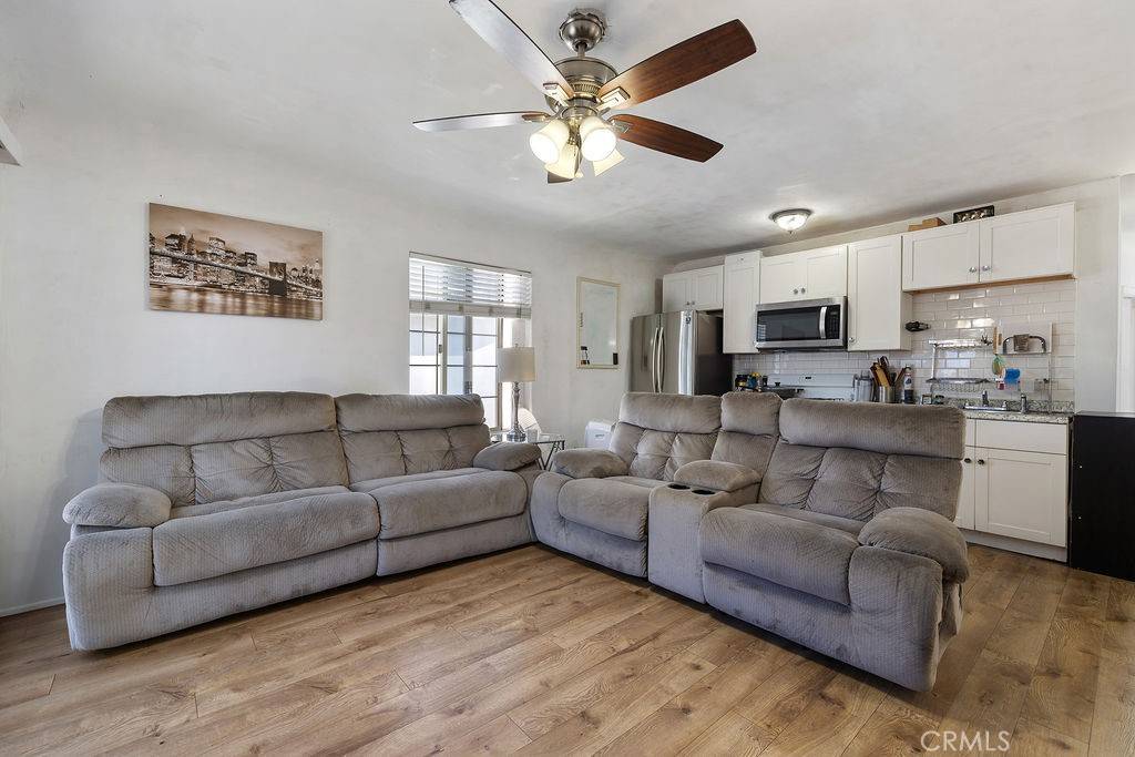 Ventura, CA 93001,182 E McFarlane DR