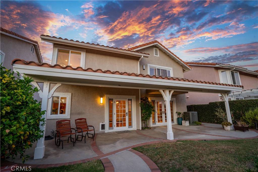 Porter Ranch, CA 91326,12057 Falcon Crest WAY