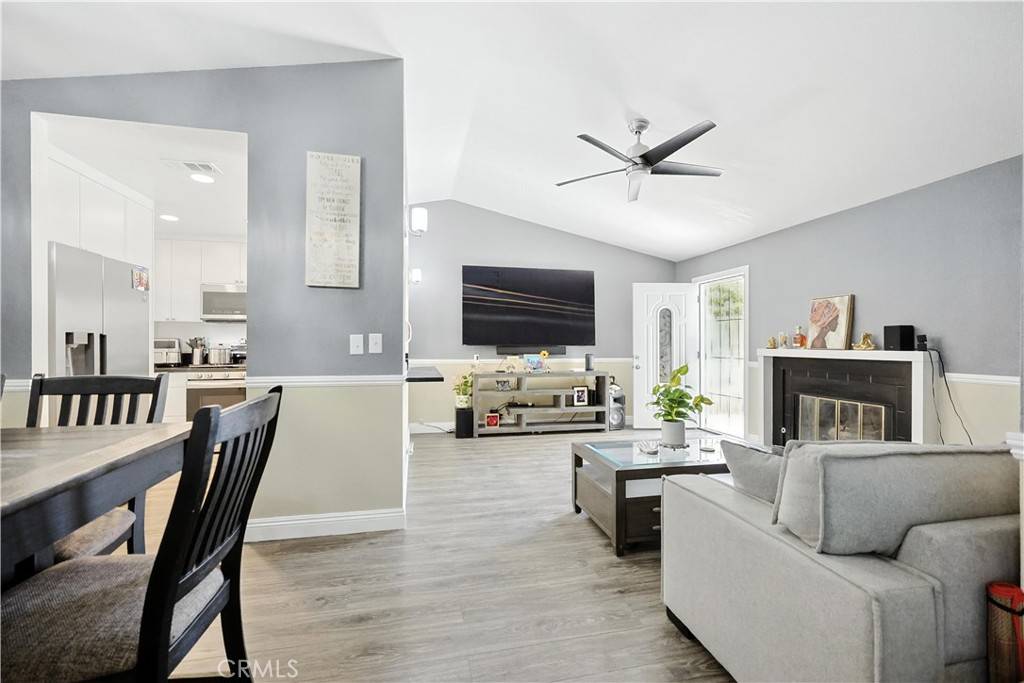 Palmdale, CA 93552,37525 Christina CT
