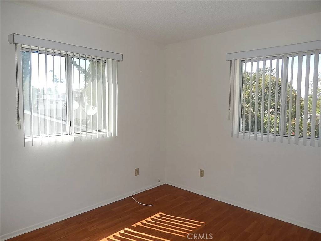 Lake Balboa, CA 91406,16015 Olympiad LN #B