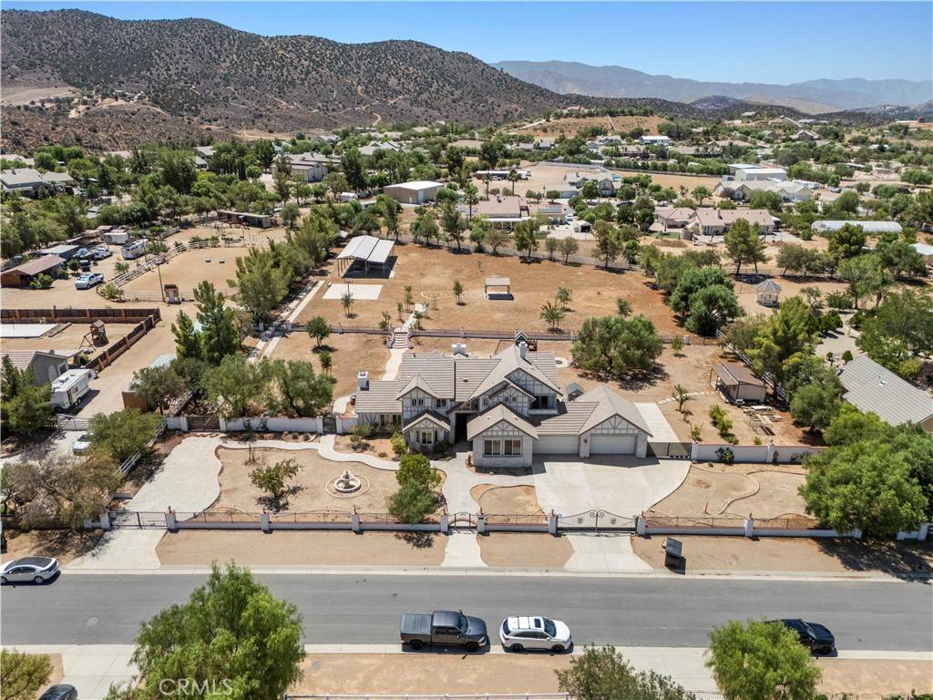 Agua Dulce, CA 91390,9744 Sweetwater DR