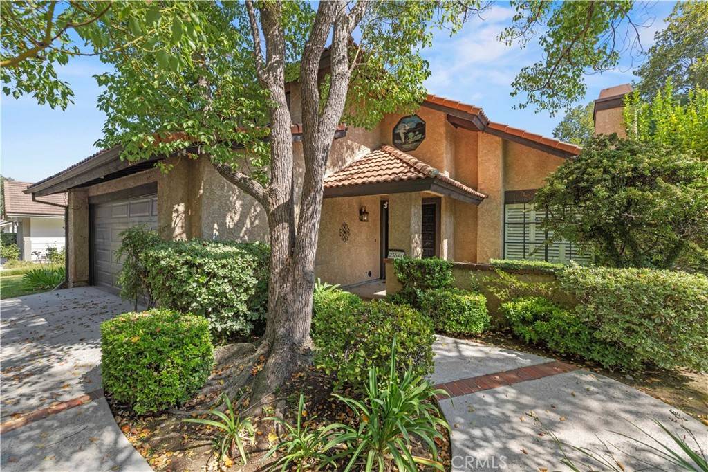 Valencia, CA 91355,23644 Mesa CT