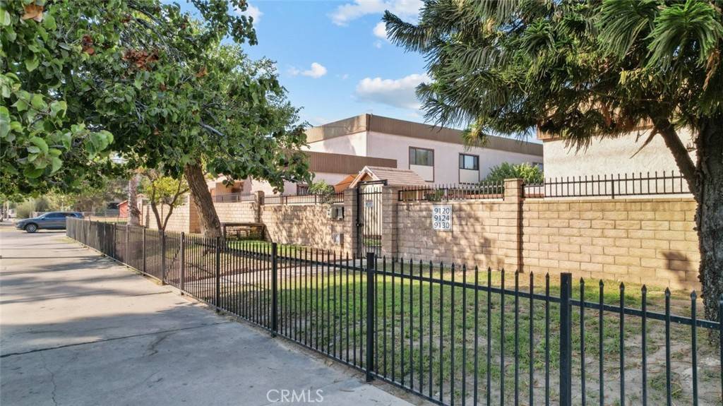 Sun Valley, CA 91352,9120 Telfair AVE #14