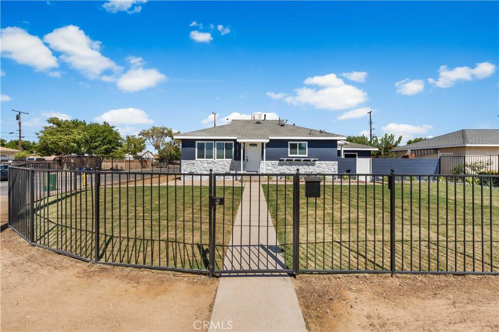 Palmdale, CA 93550,38724 20th ST E