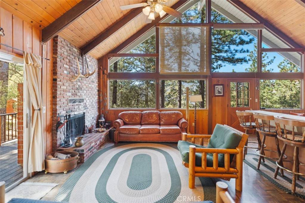 Pine Mountain Club, CA 93222,1515 Lassen WAY
