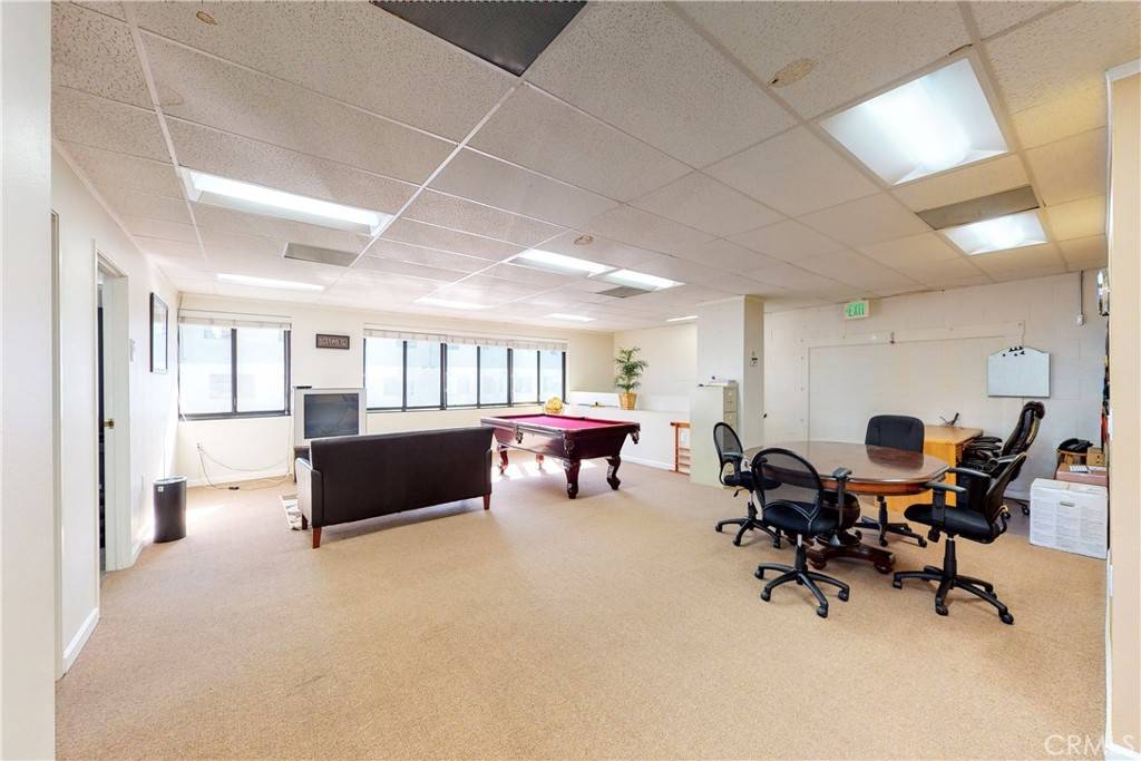Panorama City, CA 91402,9051 Van Nuys Blvd