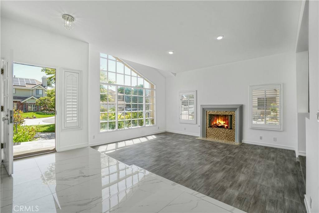 Northridge, CA 91325,9455 Brandon CT