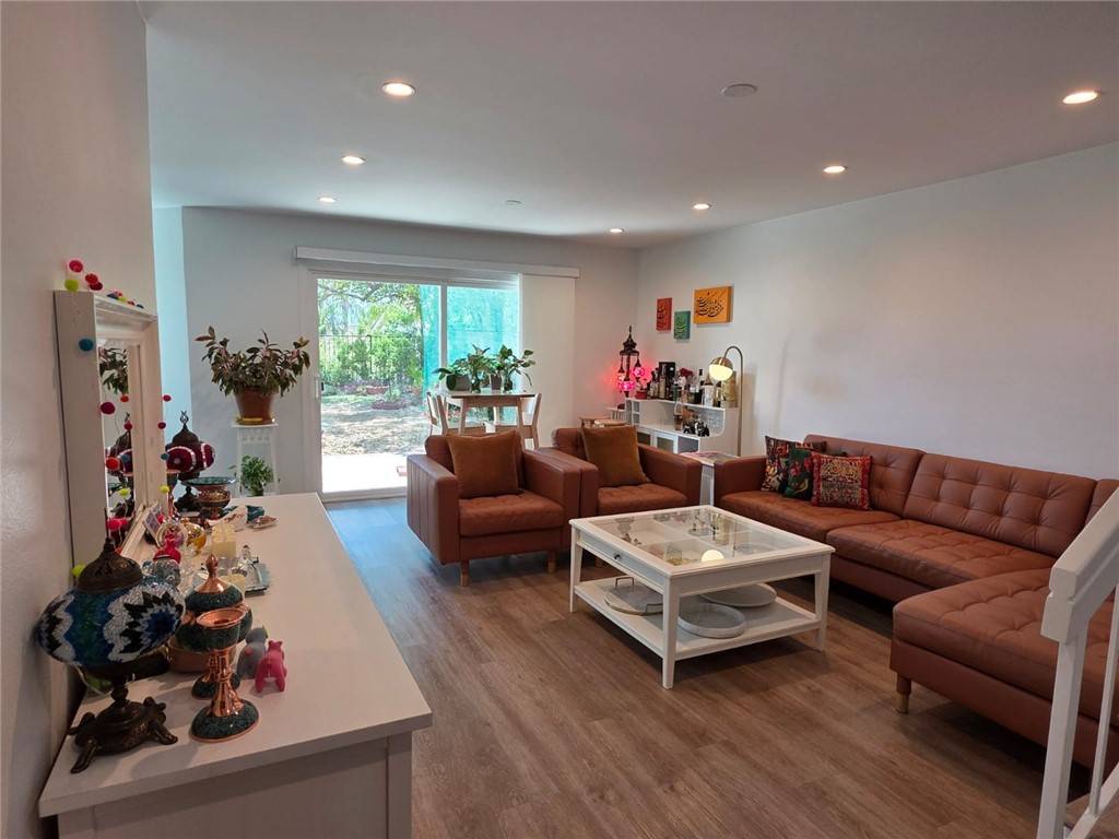 Porter Ranch, CA 91326,19638 Eagle Ridge LN