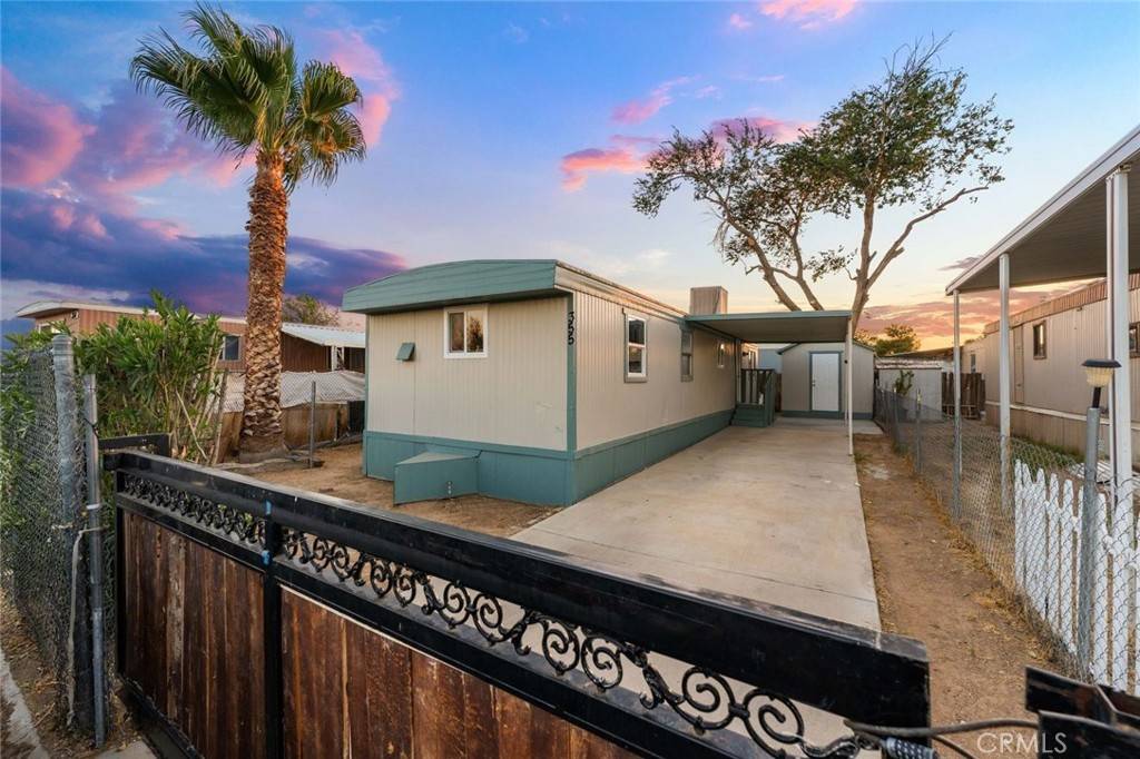 Rosamond, CA 93560,3300 156th St West