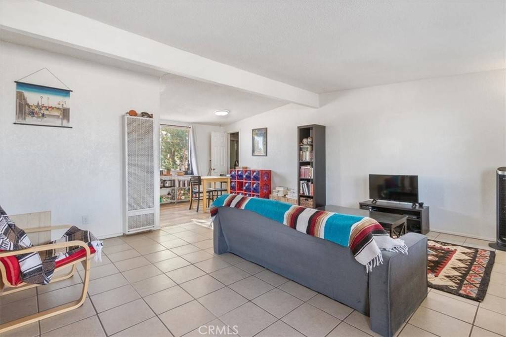 North Edwards, CA 93523,13549 Flint St.