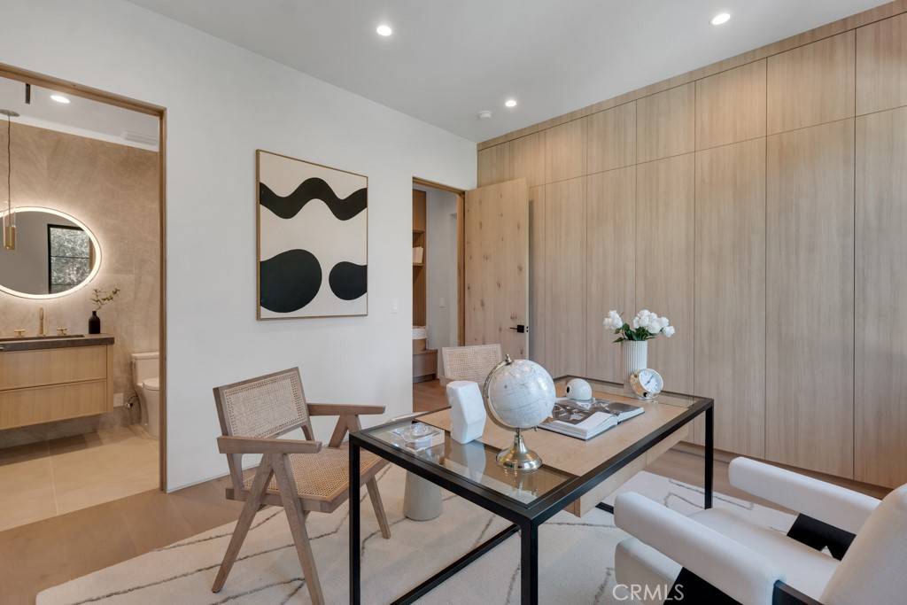 Studio City, CA 91604,13024 Bloomfield ST