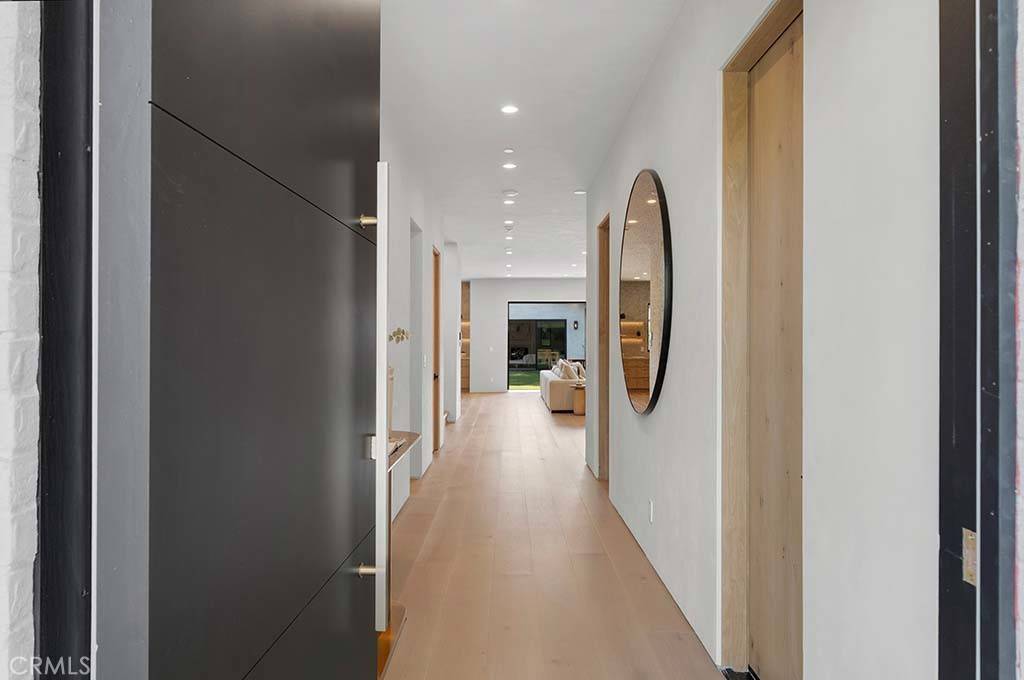 Studio City, CA 91604,13024 Bloomfield ST