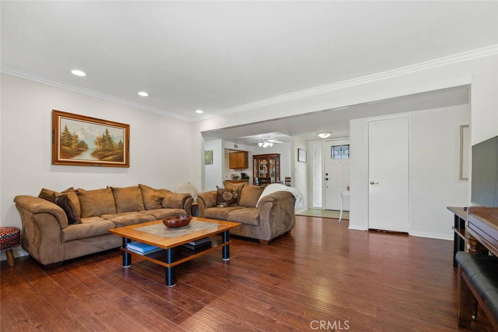 Newhall, CA 91321,23538 Adamsboro DR