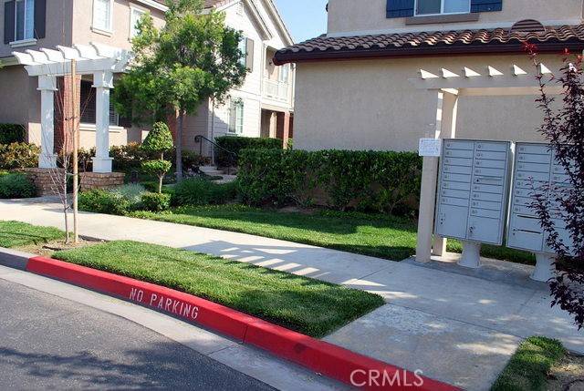 Valencia, CA 91354,27444 Acacia DR