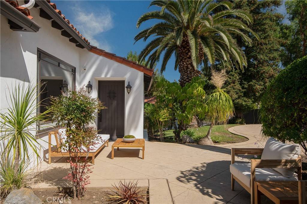 Encino, CA 91436,4500 Petit AVE