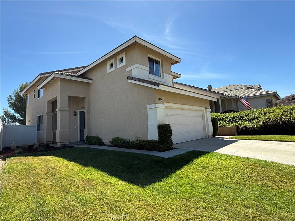 Canyon Country, CA 91351,26506 Isabella