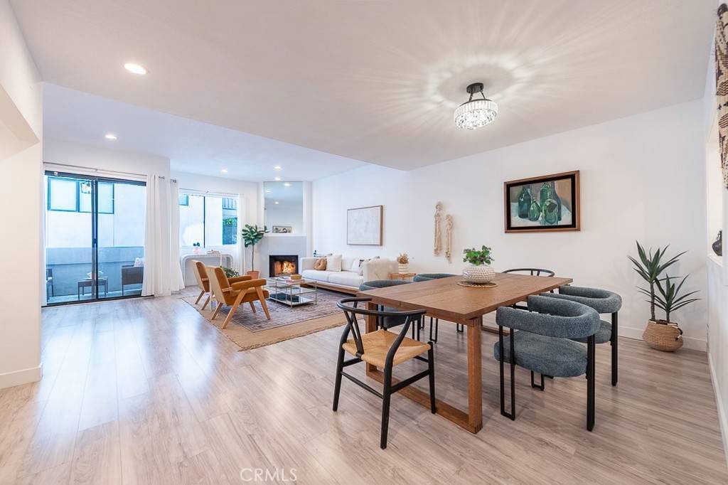 West Hollywood, CA 90069,839 Larrabee ST #6
