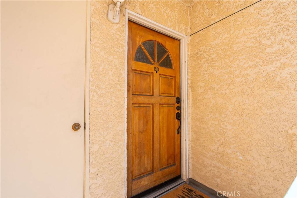 Tarzana, CA 91356,18307 Burbank BLVD #86
