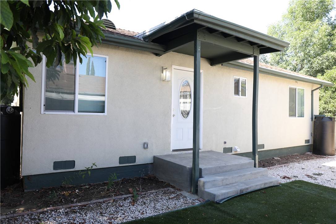 Reseda, CA 91335,18702 Cohasset ST