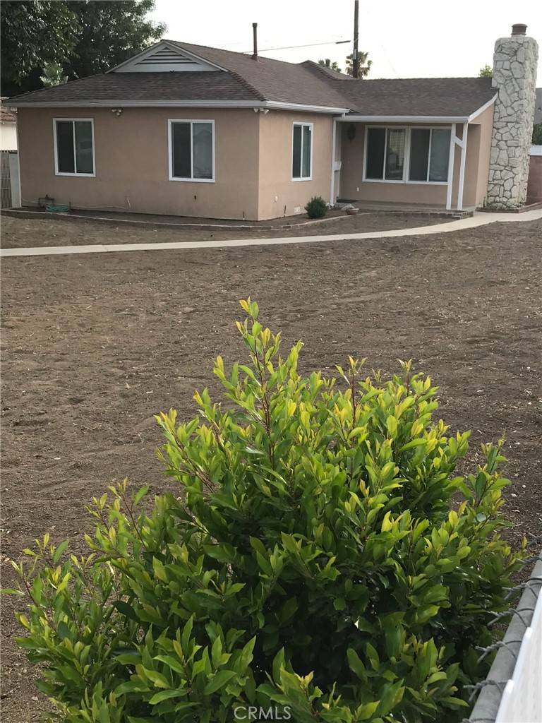 Northridge, CA 91325,9055 Rathburn AVE