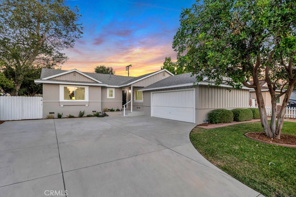 West Hills, CA 91307,6456 Royer AVE