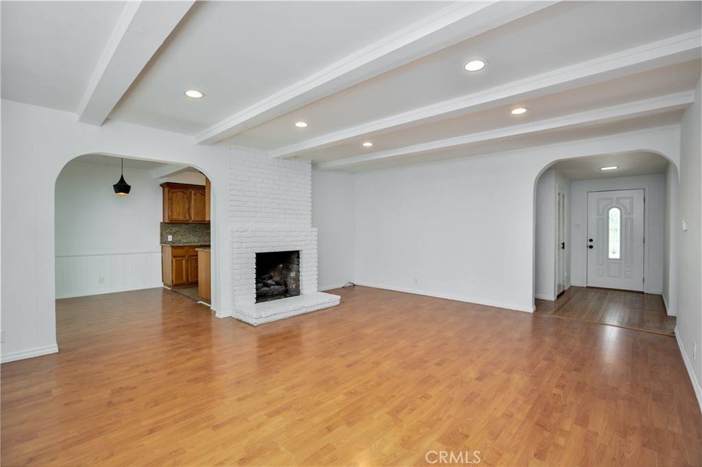 Woodland Hills, CA 91364,5219 San Feliciano DR
