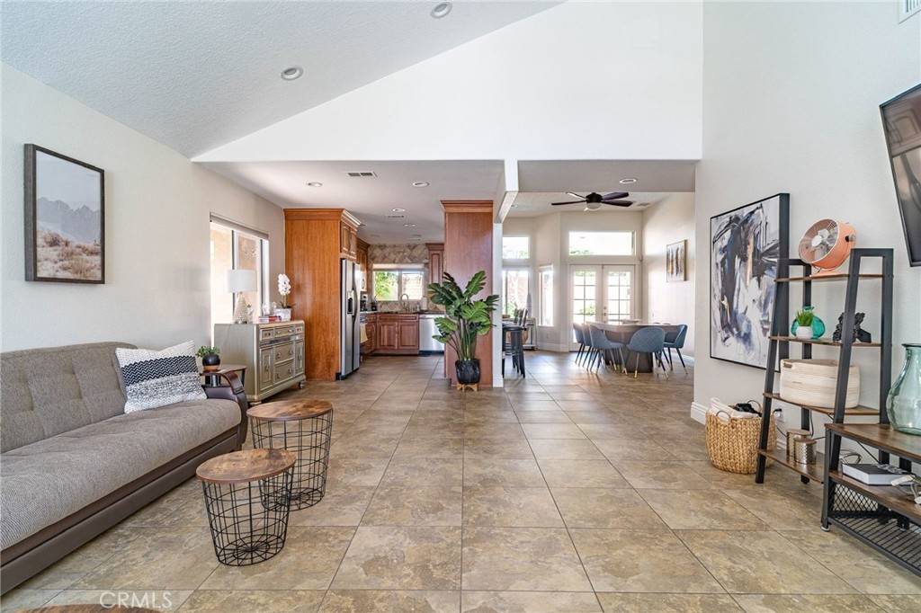 La Quinta, CA 92253,78670 Bradford CIR
