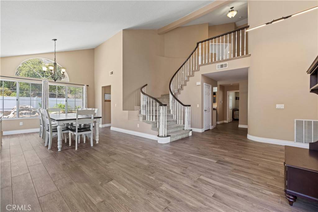 Saugus, CA 91390,28711 Howard Marrie CT