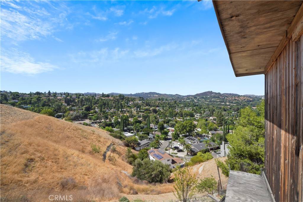Woodland Hills, CA 91364,22628 Quinta RD