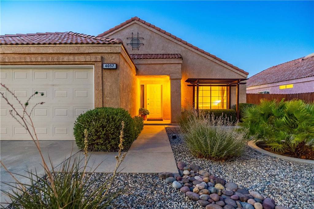 Palmdale, CA 93552,4057 E Avenue R12