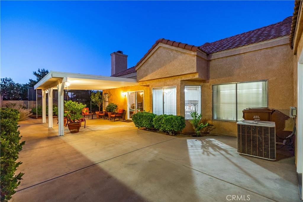 Palmdale, CA 93552,4057 E Avenue R12