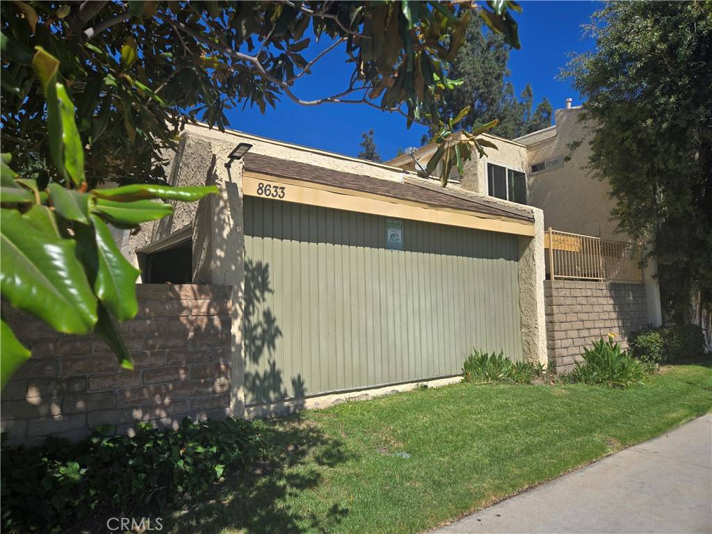 Northridge, CA 91325,8633 Balboa BLVD #24