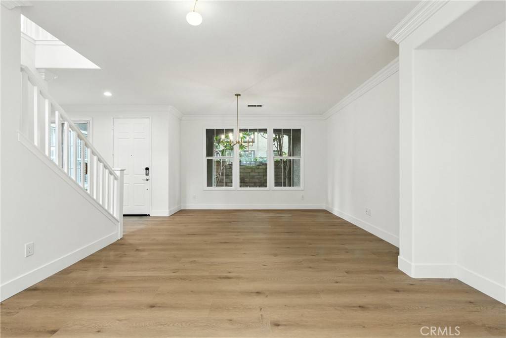 Simi Valley, CA 93065,173 Parkside DR