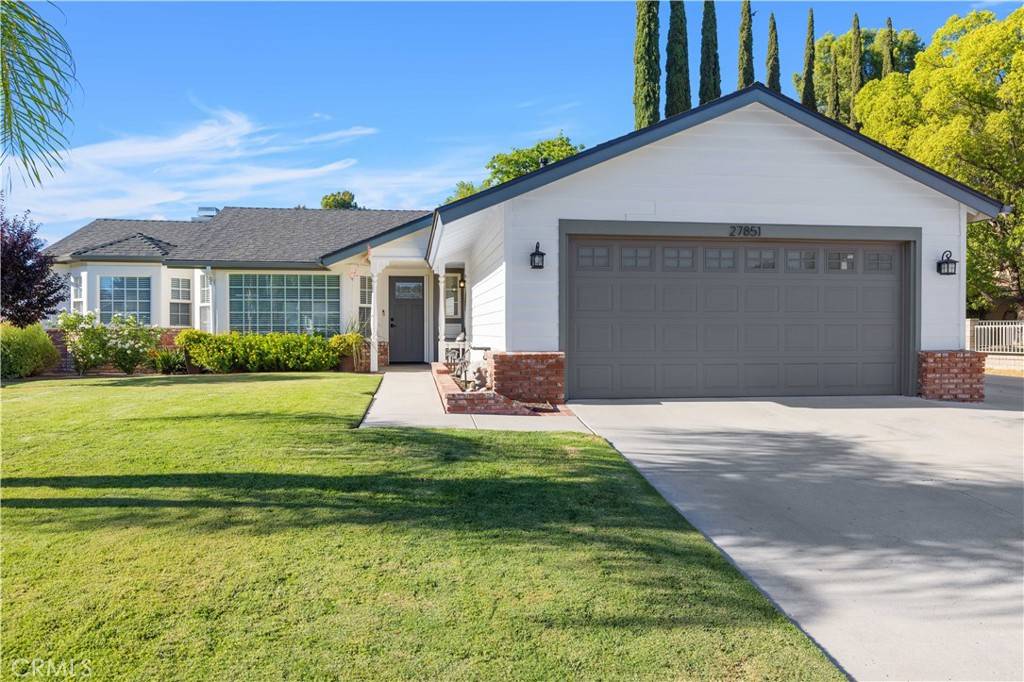 Saugus, CA 91350,27851 Santa Clarita RD