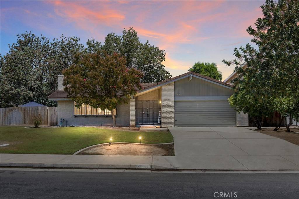 Bakersfield, CA 93309,4101 La Mirada DR