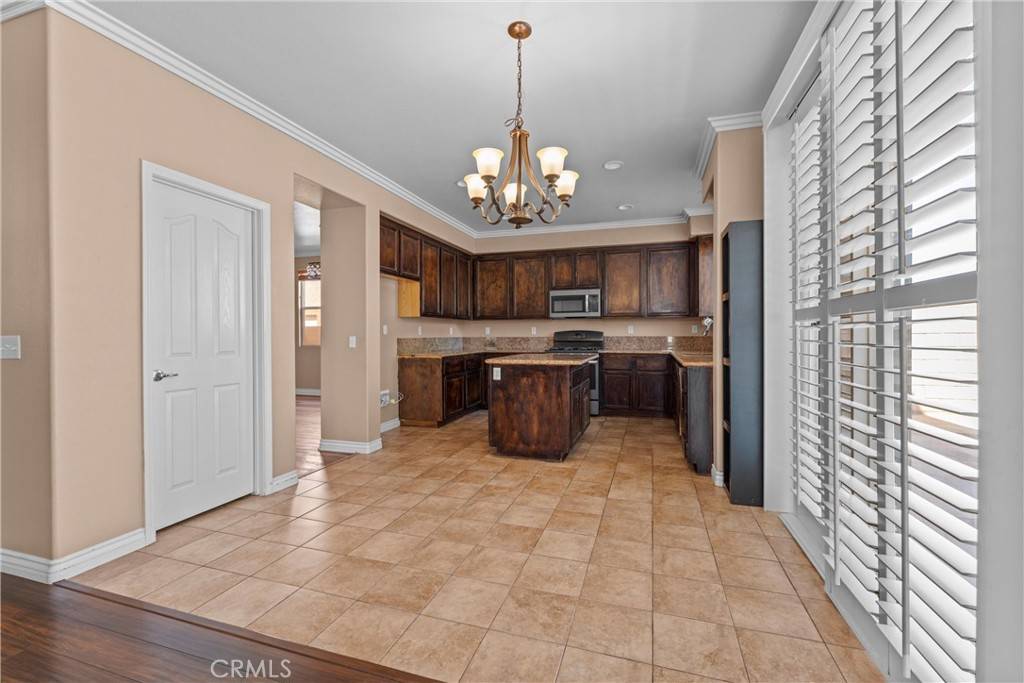 Palmdale, CA 93551,40062 Chelsea CT