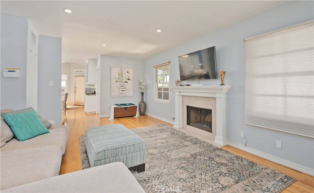 Sherman Oaks, CA 91423,13964 Peach Grove ST