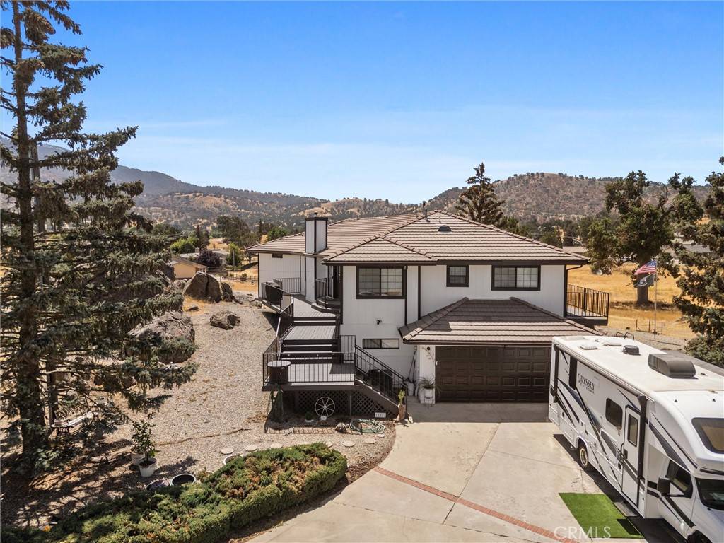 Tehachapi, CA 93561,18581 St Andrews DR
