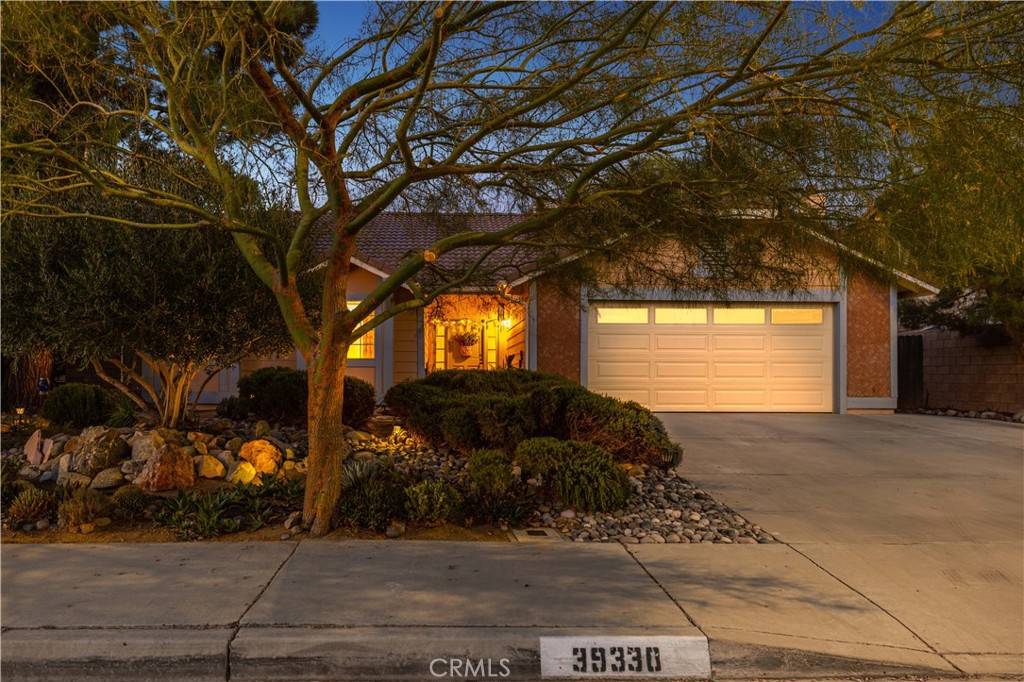 Palmdale, CA 93551,39330 Gainsborough DR