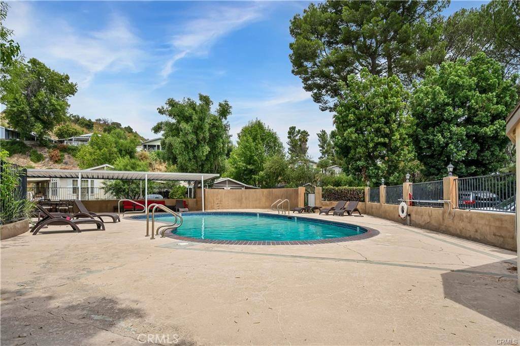 Woodland Hills, CA 91364,4201 Topanga Canyon BLVD #40