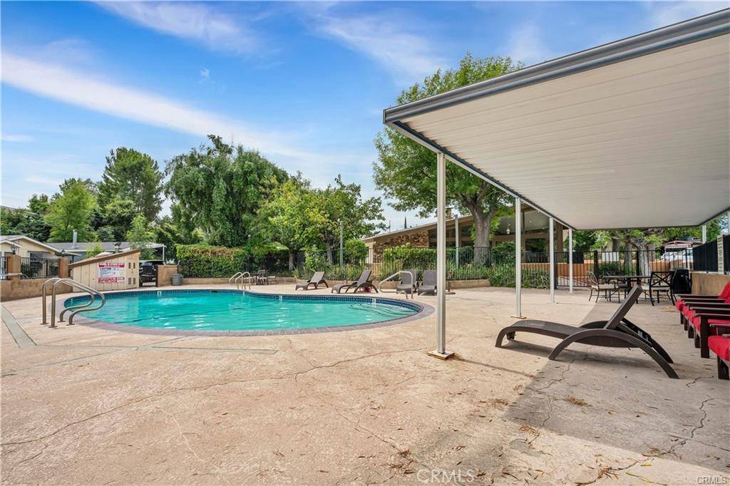 Woodland Hills, CA 91364,4201 Topanga Canyon BLVD #40