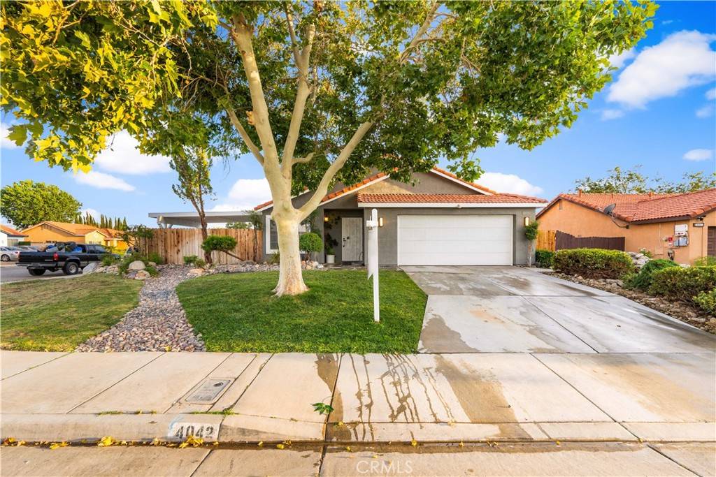 Palmdale, CA 93552,4042 E Avenue R6