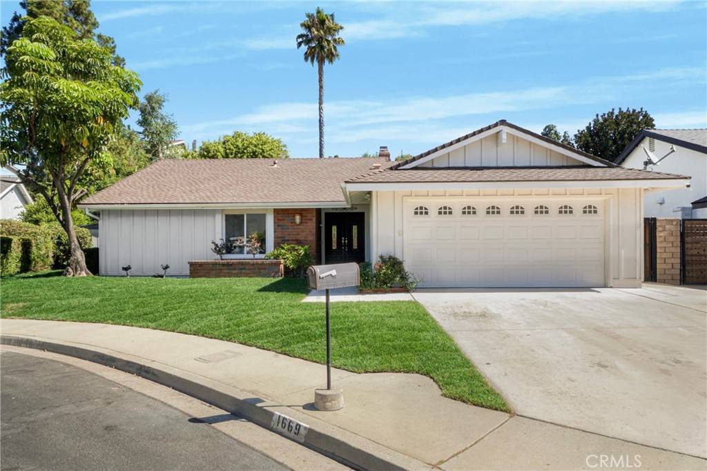 Thousand Oaks, CA 91362,1669 Woodside dr.